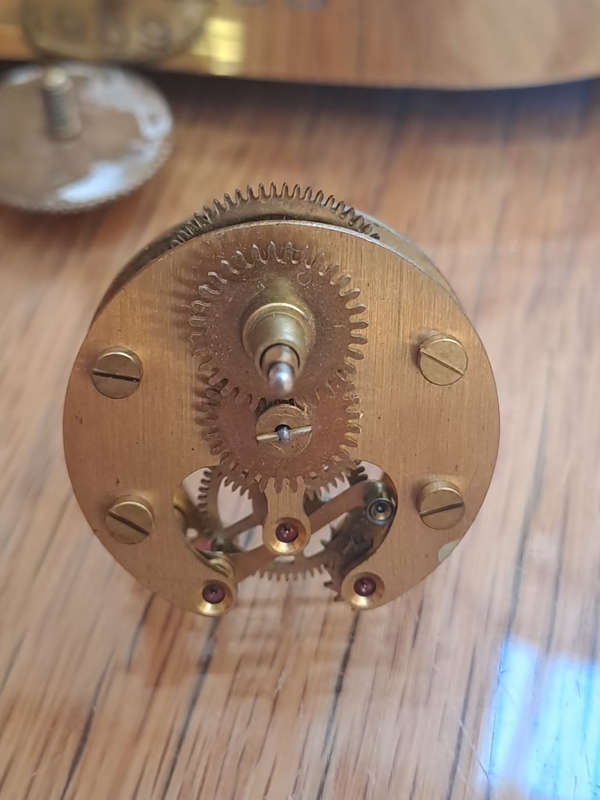 2x magnetic Dome clocks for re assembly