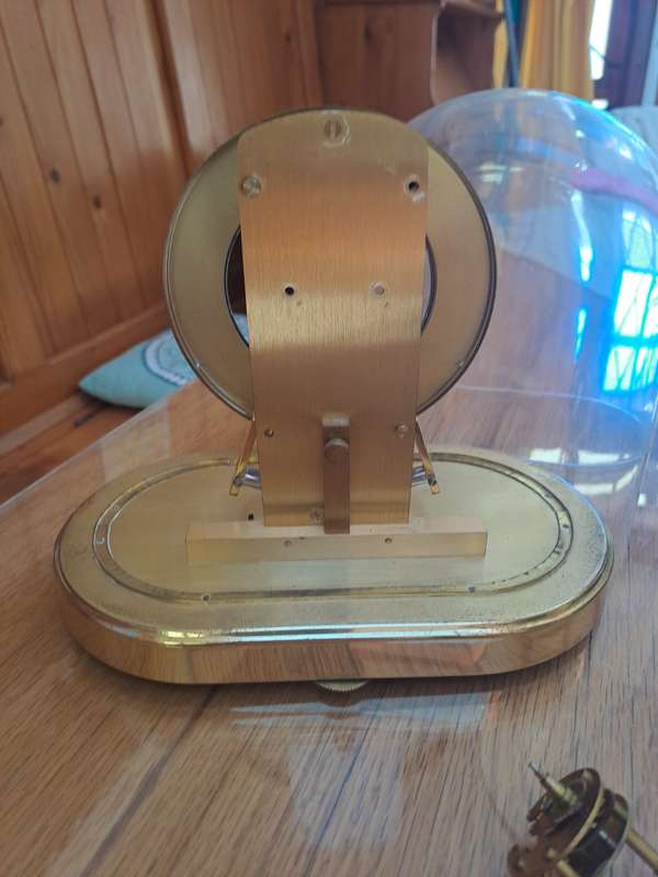2x magnetic Dome clocks for re assembly