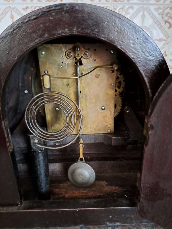 Nice vintage Mantle clock working