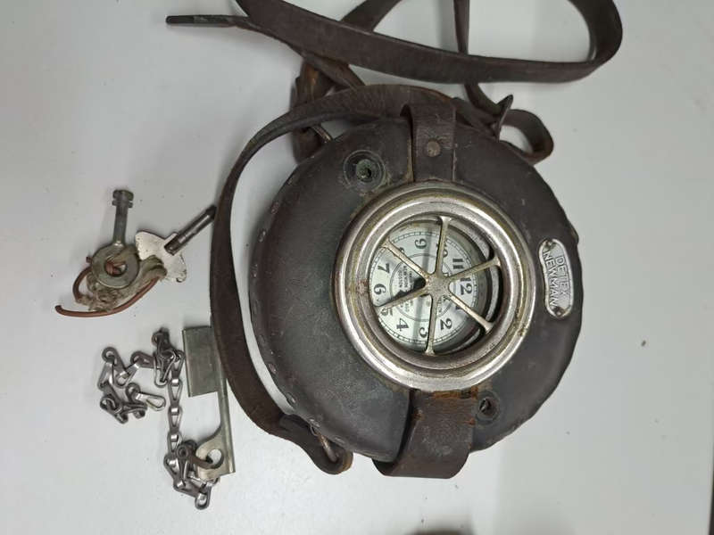 Detex Newman night watchmans clock with leather case and keys, ticking