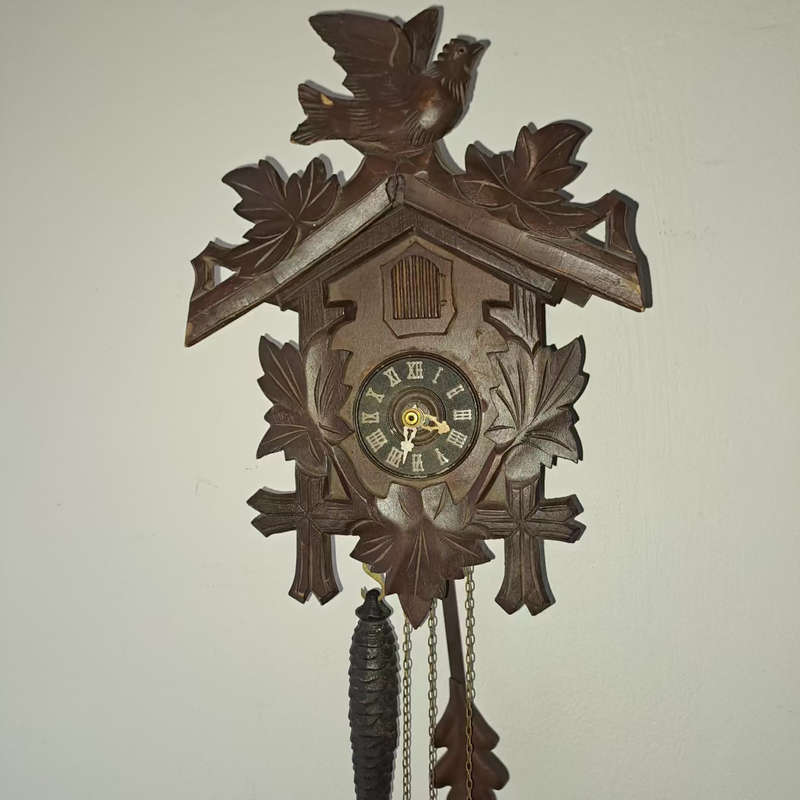 Made in Germany - Div.Pat.u.G.M.angem Cuckoo clock working