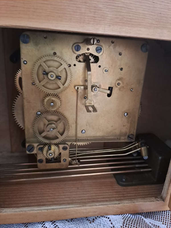 A RARE ANTIQUE (c1940) GERMAN MADE `MULLER-SCHLENKER` ART DECO MANTLE CLOCK