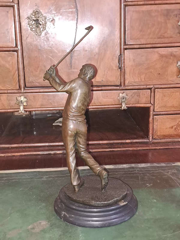 Vintage Bronze golfer 32cm