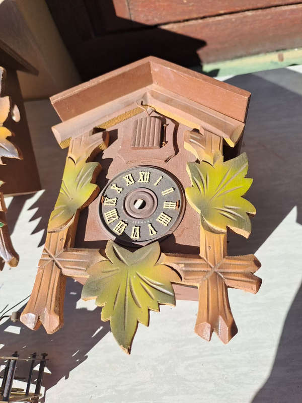 @x cuckoo clock housings as found