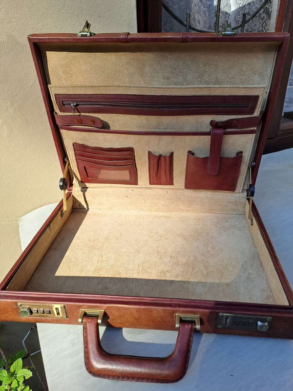 Men`s Sudhaus 1984 leather and innrer ostrich leather attache/brief case