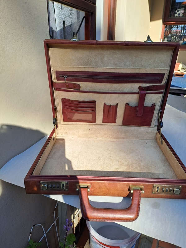 Men`s Sudhaus 1984 leather and innrer ostrich leather attache/brief case