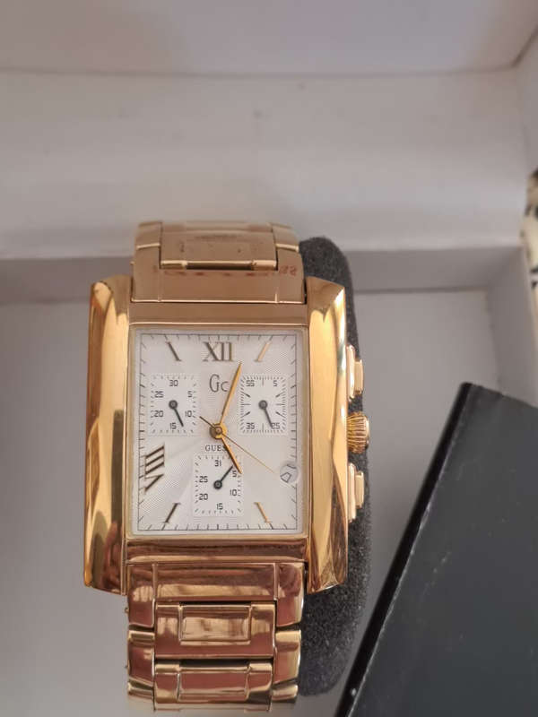 Large luxurious GUESS chronograph mens watch GC2000 new old stock