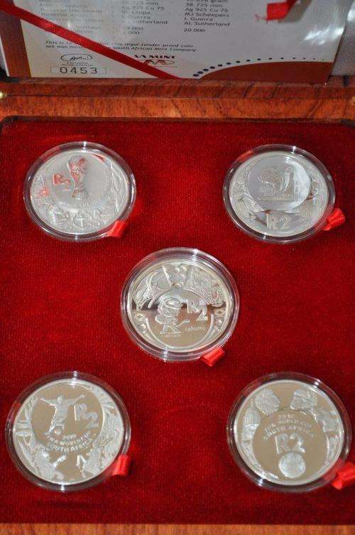 FIFA Silver coin set