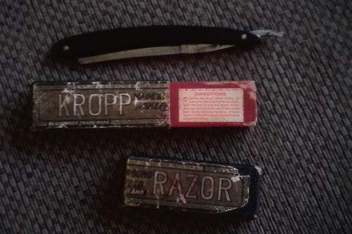 Kropp Sheffield Razor in Original Box.