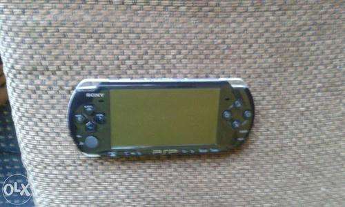 Sony psp 3004 with charger