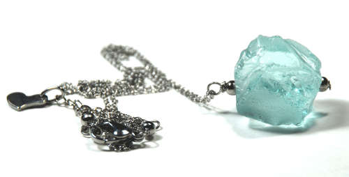 Atenea handmade Raw Aquamarine nugget pendant necklaceon stainless steel chain & clasp