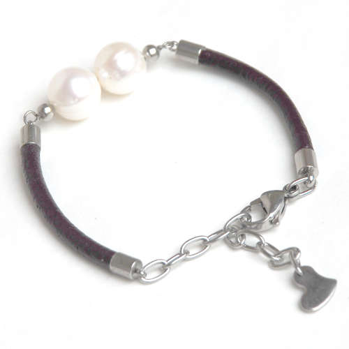 Atenea handmade Coffee Brown leather cord bracelet with large white freshwater pearls
