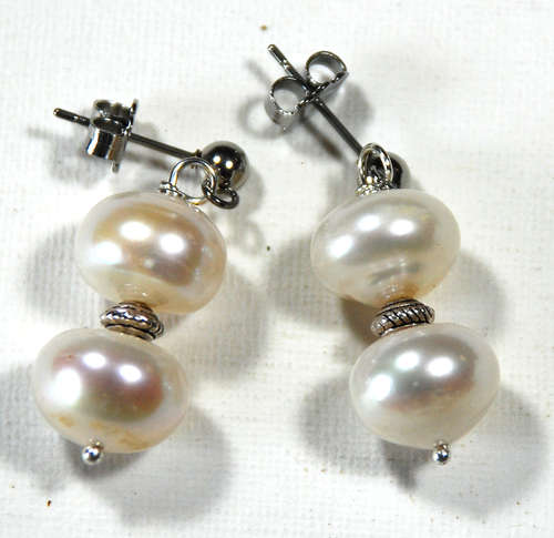 White button pearl earrings with studs