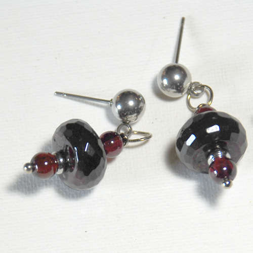 Atenea handmade Natural Garnet earrings with studs