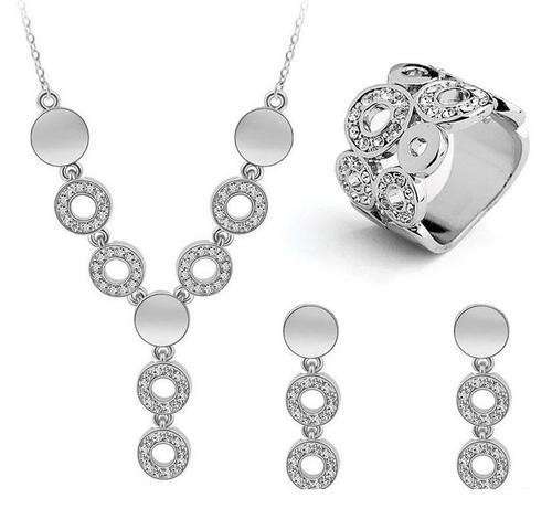 ***STUNNING White Gold Plating Necklace Earing and Ring Set Size 8