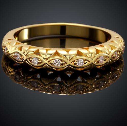 New 18K RGP Ladies delicate engagement style ring with AAA Genuine Austrian crystals