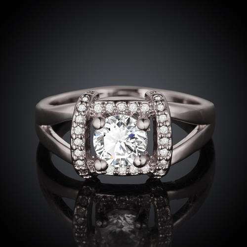 New 24K RGP Ladies engagement style ring with square design and AAA genuine Austrian crystals SIZE 7