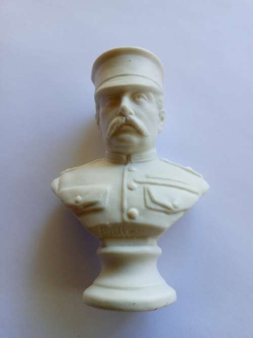 BOER WAR 1899-1900, GENERAL SIR REDVERS BULLER HEAD AND SHOULDERS STATUE