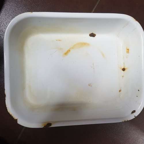 Enamel oven pans