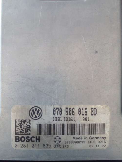 VW TRANSPORTER 2.5 TDI ECU COMPUTER BOX 070906016BD 0281011835