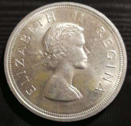 *** 1958 - SA UNION 5 SHILLINGS - AS PER IMAGES ***