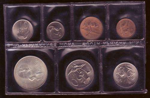 ***1968 afrikaans South Africa uncirculated coin set  only 22 100 made***