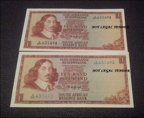 ***VERY NICE SET OF 2 ONE RAND BANKNOTES ONE BID FOR BOTH***