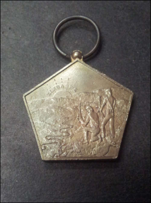 *** ZIMBABWE LIBERATION MEDAL***