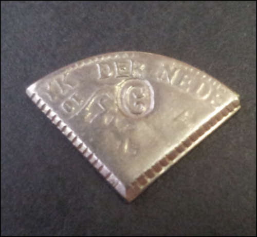 *** VAN RIEBEECK REPLICA TOKEN # 4 ***