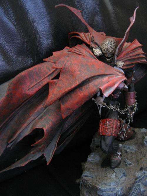 ***2005 - SPAWN CLASSIC SERIES MCFARLANE TOYS - APPROX  16.5CM TALL***