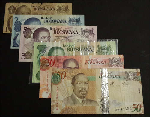 ***9 x Botswana bank notes - have a look***