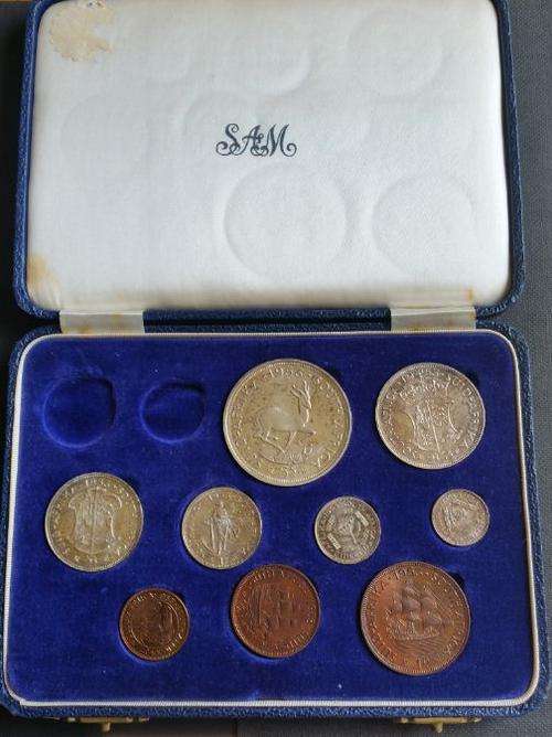 *** 1953 - SA LONG PROOF SET WITH NO GOLD - AS ISSUED FROM THE SA MINT - CV R1900 ***
