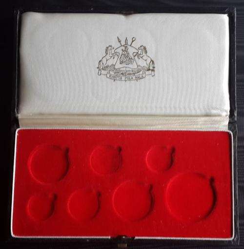 *** EMPTY BOX  - AS PER IMAGE ***