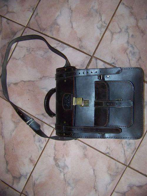 GENUINE LEATHER LARGE HANDBAG