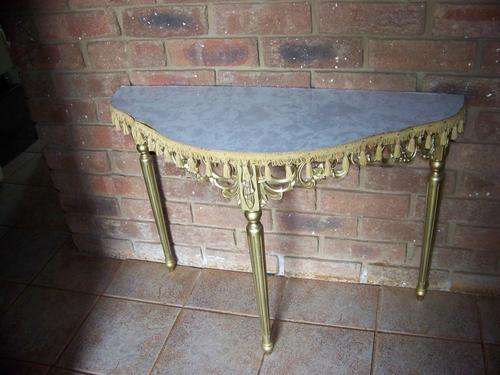 HALF MOON TABLE