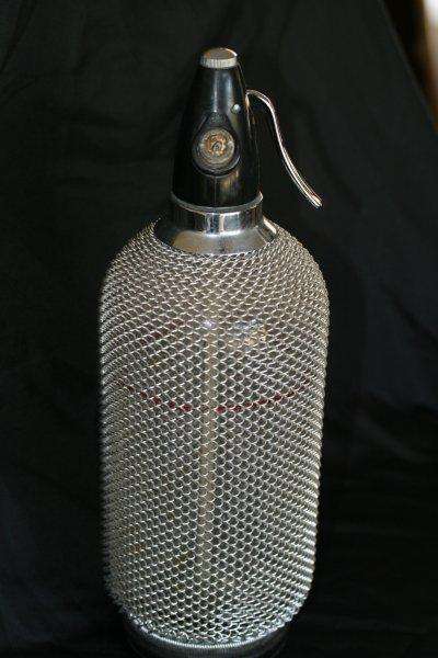VINTAGE SODA SYPHON