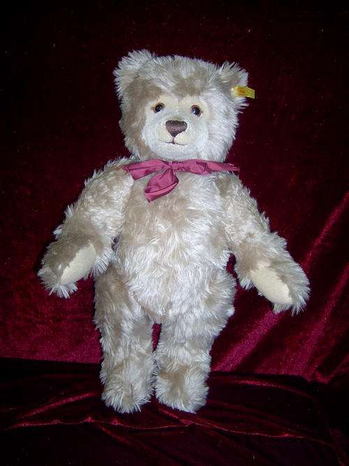 STIEFF BEAR