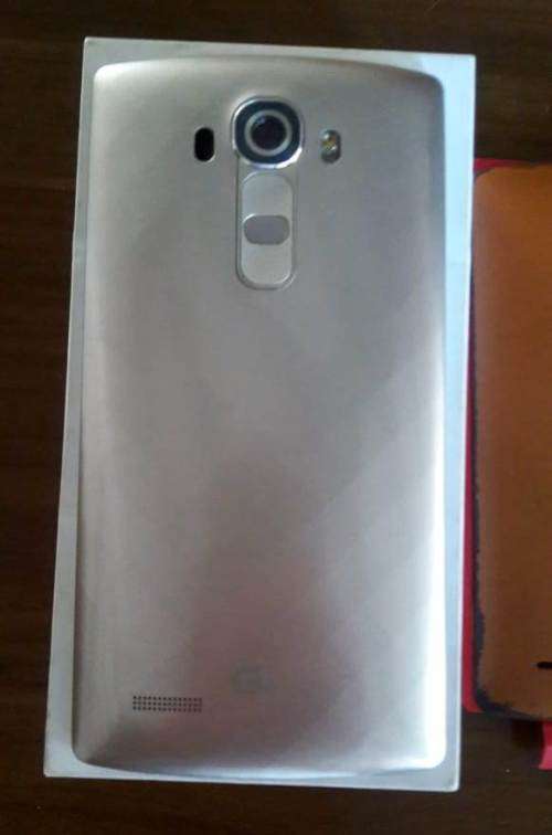 LG G4 | 32GB | 3GB RAM | FREE MICRO SD | Buy Now Includes Shipping