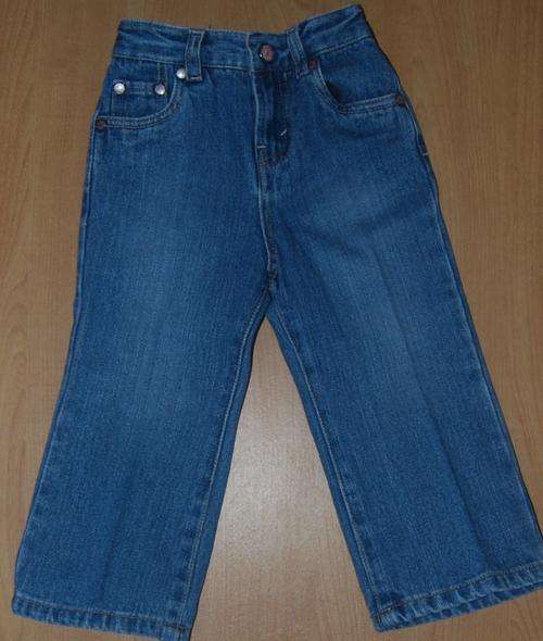 Levi Girls  Jeans, excellent used condition 24 months!!!