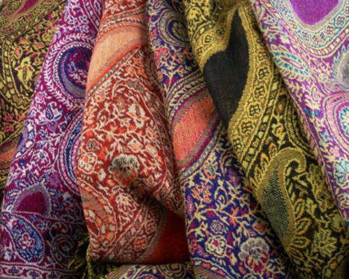 PAISLEY PASHMINA (RED)