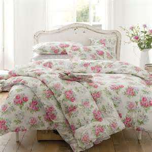 EXCLUSIVE DOUBLE COMFORTER SET (RANGE 10)