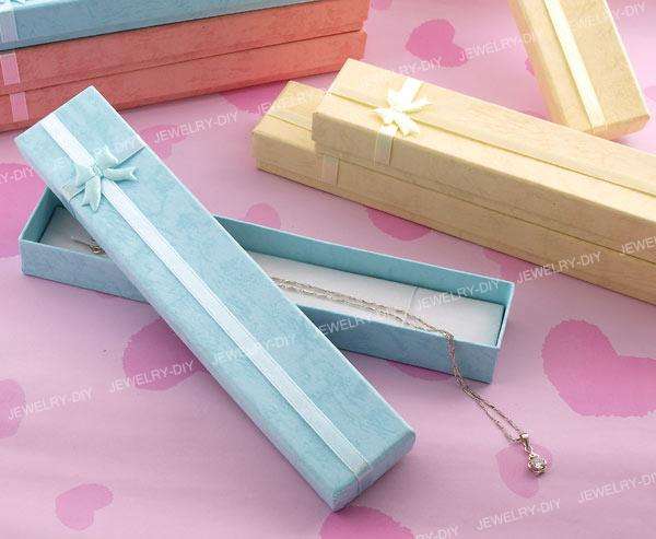 Necklace/Bracelet Jewelery Box
