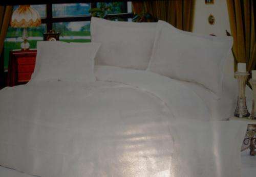 BEDDING SETS
