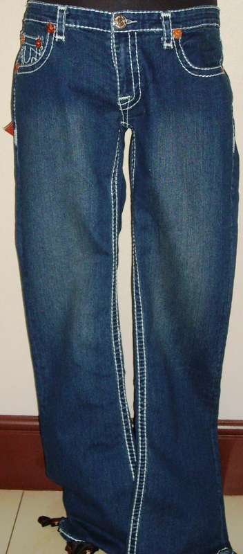 Mens Fashionable Imported Jeans (size 30)