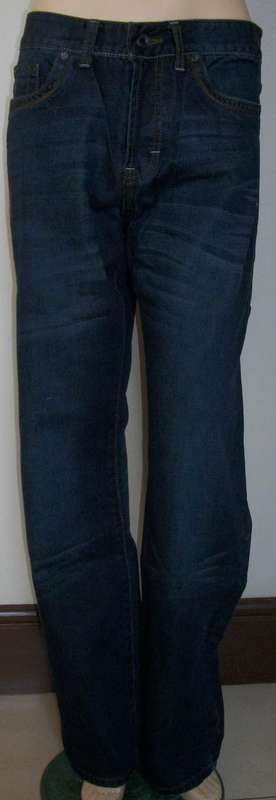 Mens Exclusive Jeans Wear (size 38)