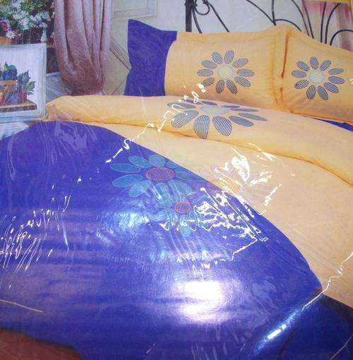 Exclusive 6 Piece Bedding Set