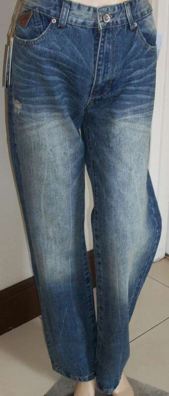 Mens Fashionable Imported Jeans (size 30)