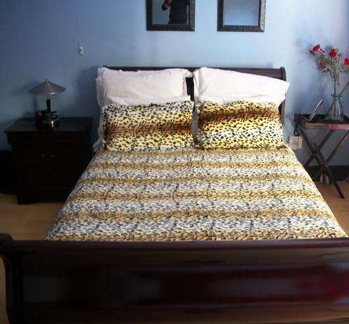 5 PIECE BLANKET SET (Range 9 = R350)