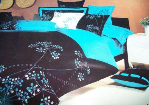 6 PIECE BEDDING SET (Range 1 = R140)
