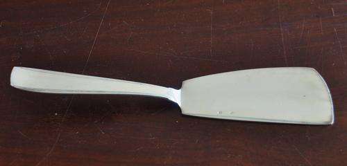 French Sterling Silver Cake Server - 115 grams